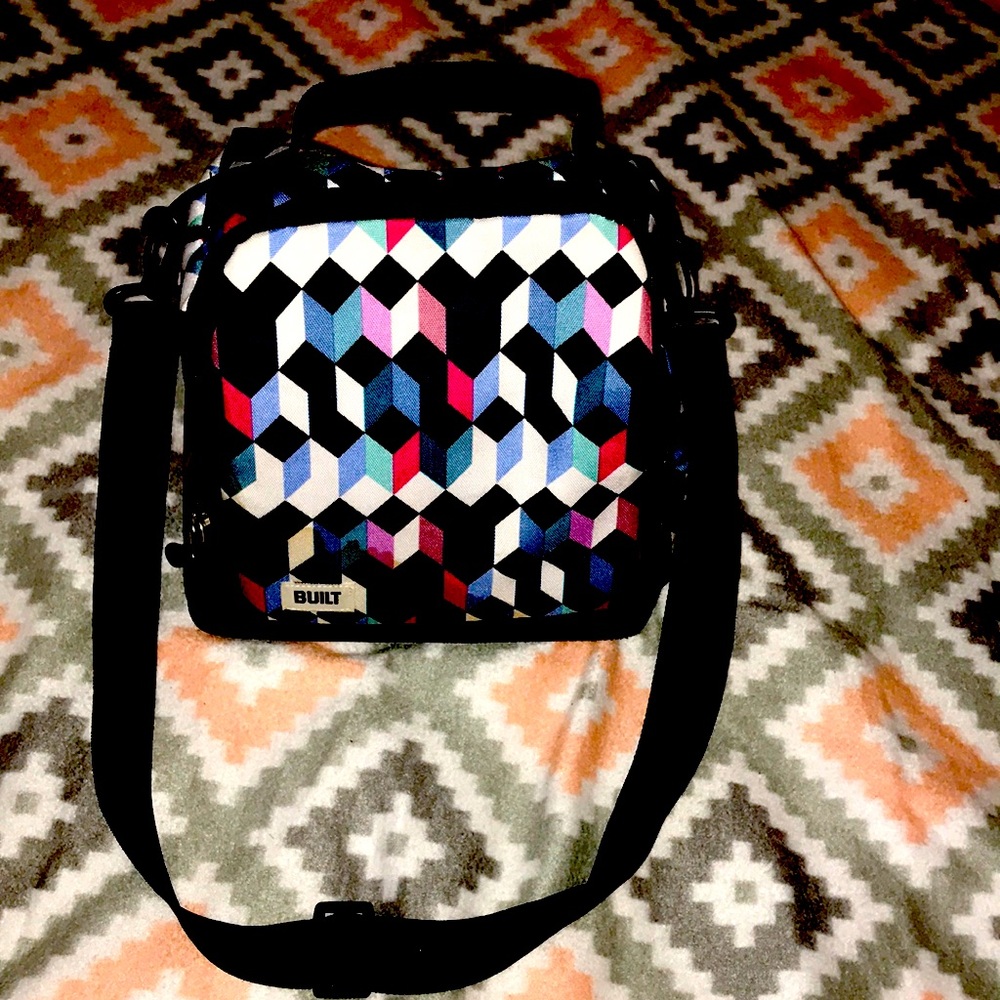 A travel, work, school lunch bag.